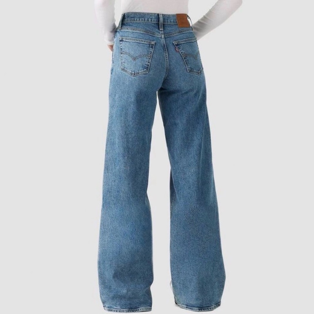 Levi’s High Rise Wide Leg Women's Jeans - Picture 3 of 7
